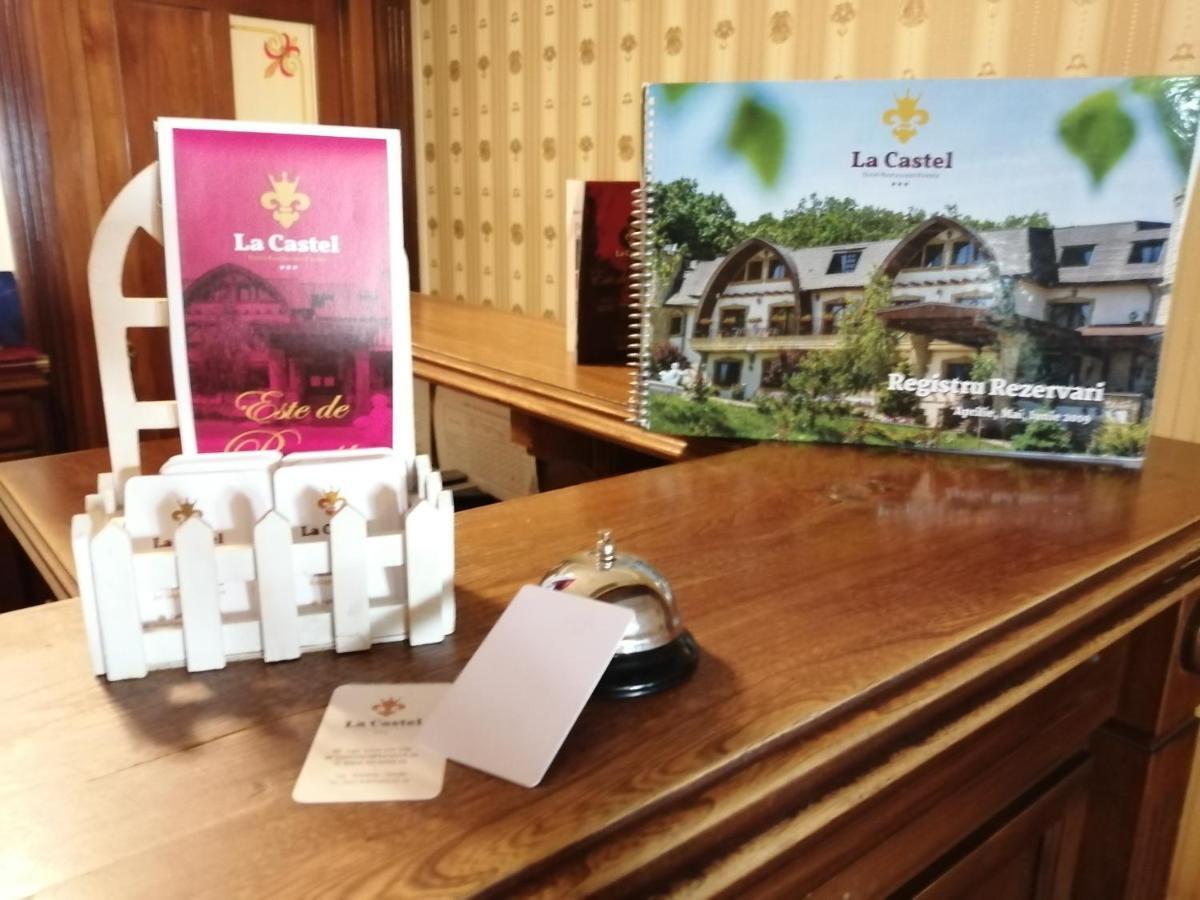 Hotel La Castel Iasi Exterior photo